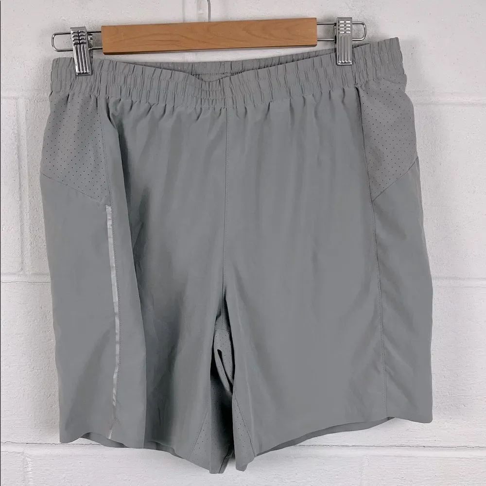 VRST men’s accelerate 7” lined gray athletic performance short size M